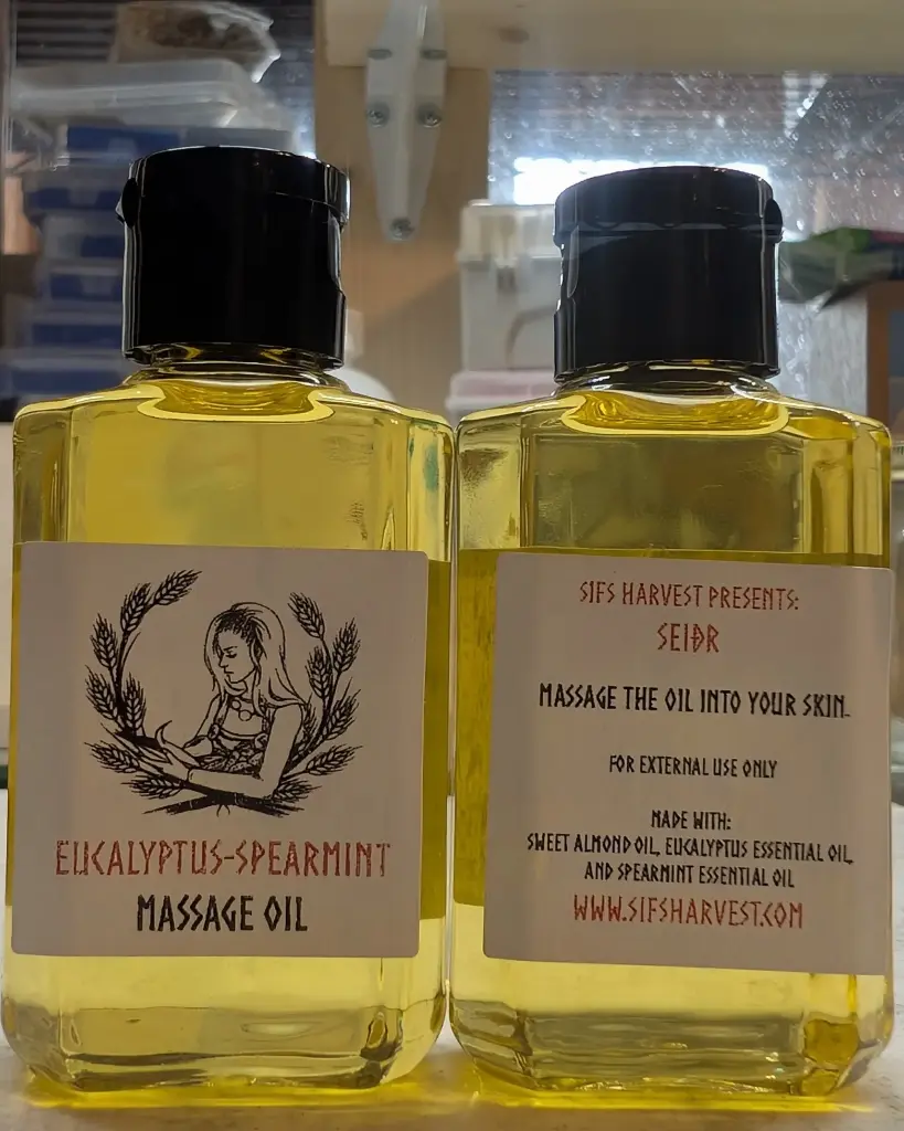 Massage oil - Eucalyptus Spearmint