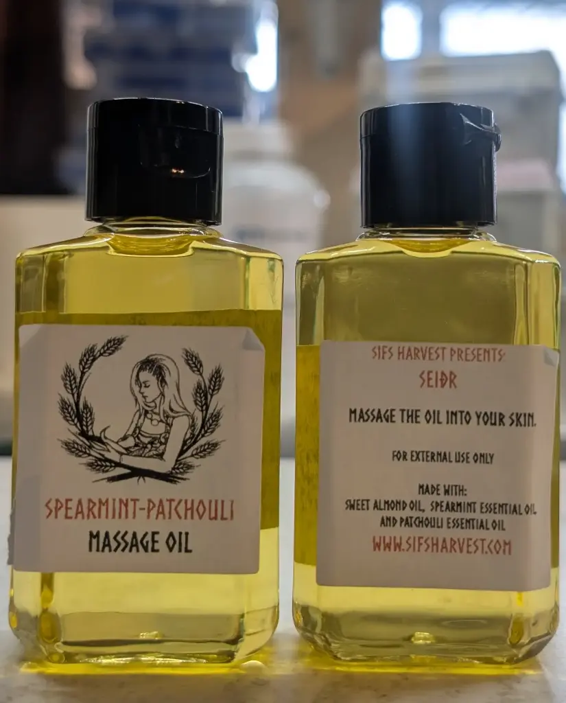 Massage oil - Spearmint patchouli
